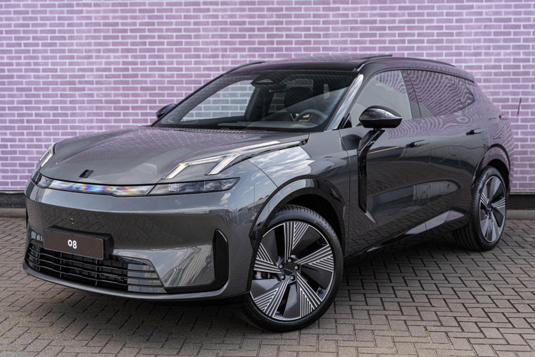 Lynk & Co 08