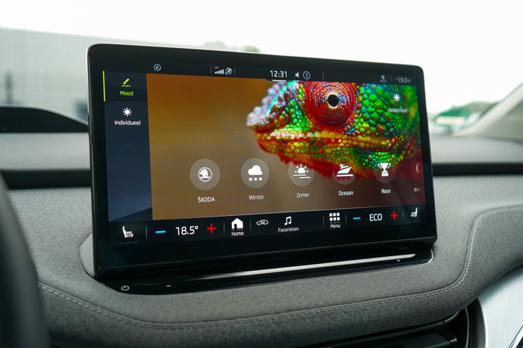 Vehicle Image 36