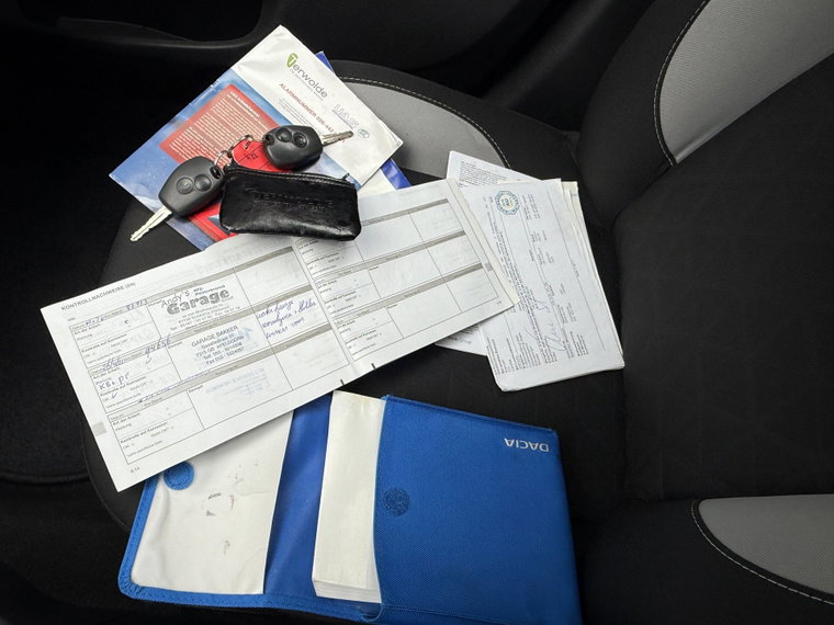 Vehicle Image 19