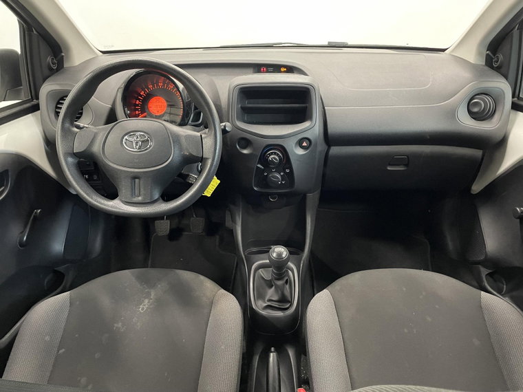Vehicle Image 11