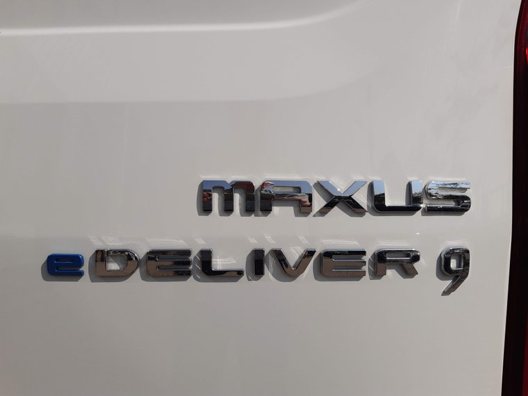 Vehicle Image 37