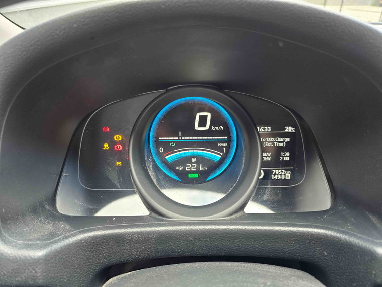 Vehicle Image 18