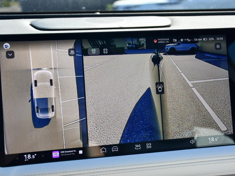 Vehicle Image 18