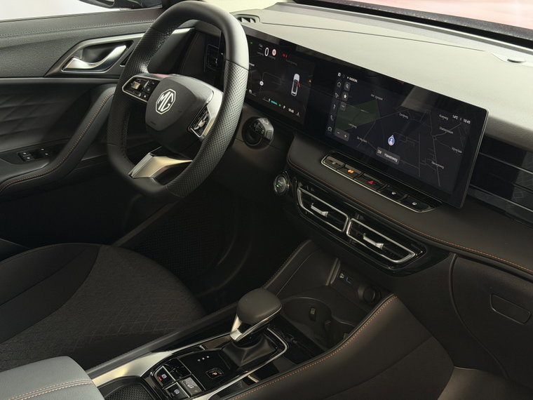 Vehicle Image 31