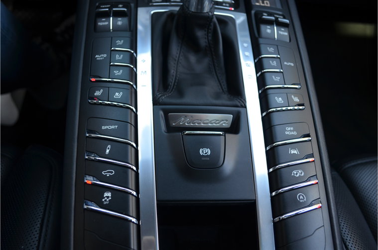 Vehicle Image 20