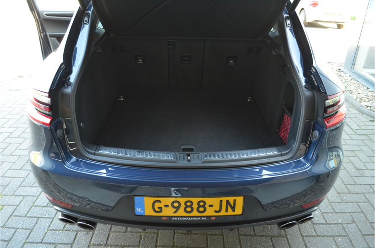 Vehicle Image 40