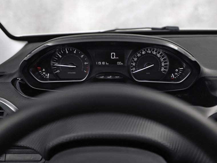 Vehicle Image 23