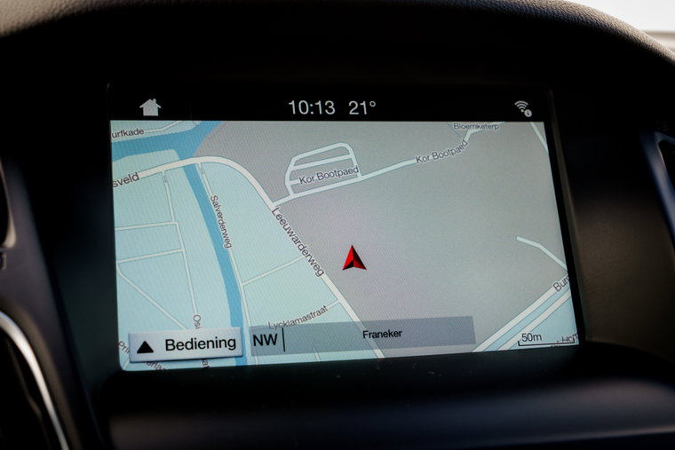 Vehicle Image 9