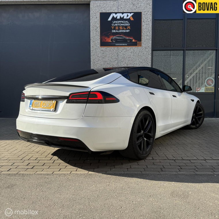 Tesla Model S