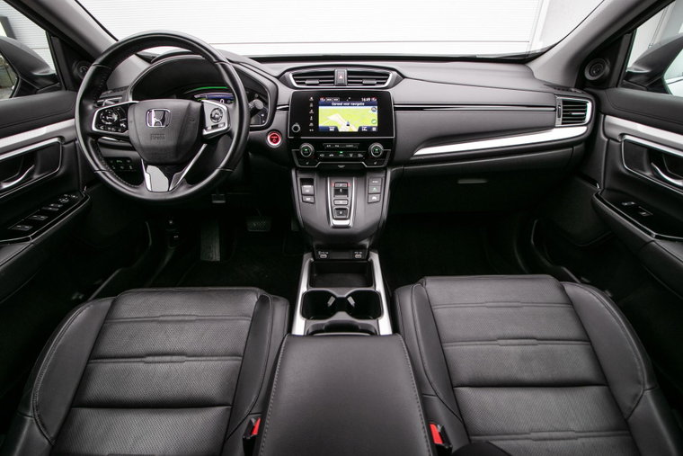 Vehicle Image 16