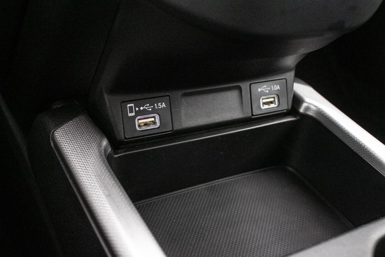 Vehicle Image 26