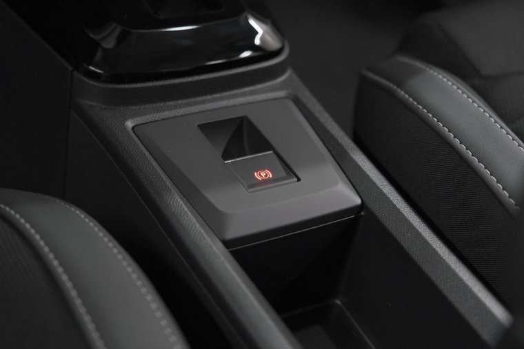 Vehicle Image 37