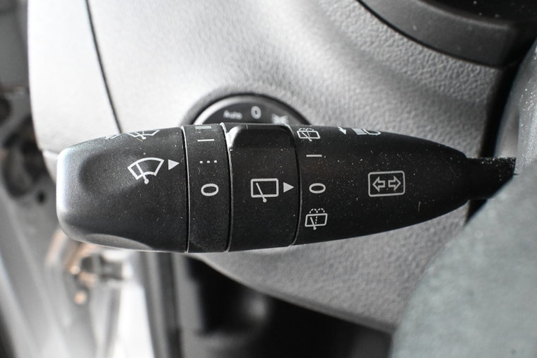 Vehicle Image 27