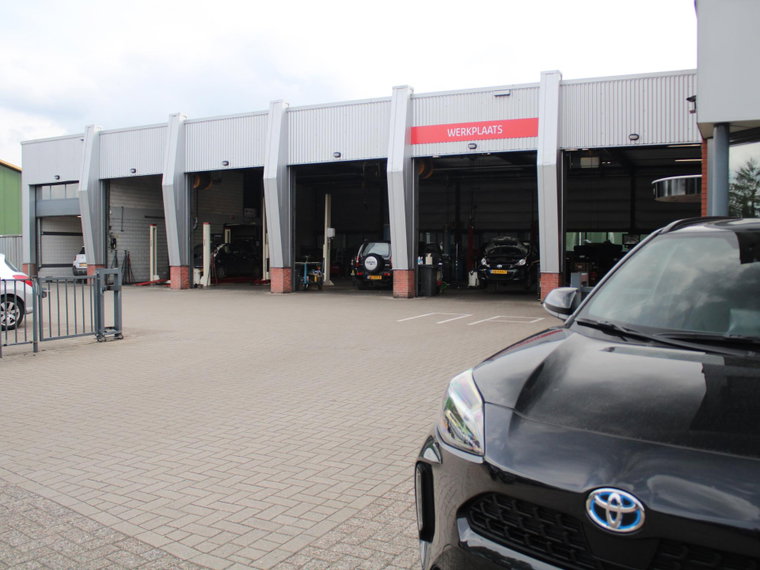 Vehicle Image 36