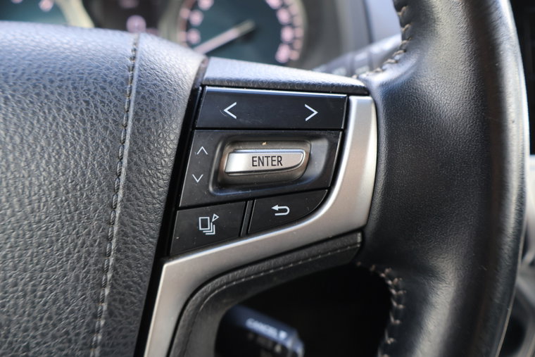 Vehicle Image 36