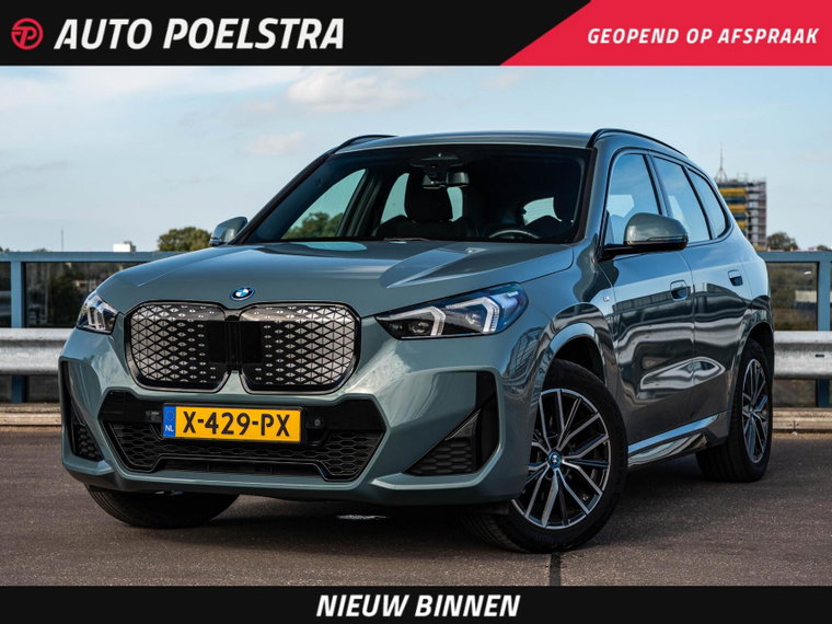 BMW iX1