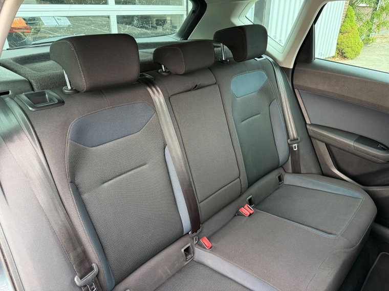 Vehicle Image 47