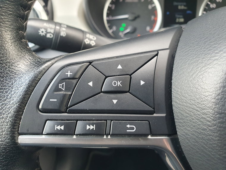 Vehicle Image 34