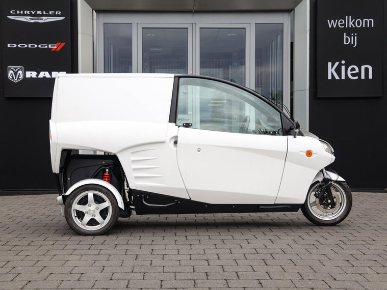 Vehicle Image 28