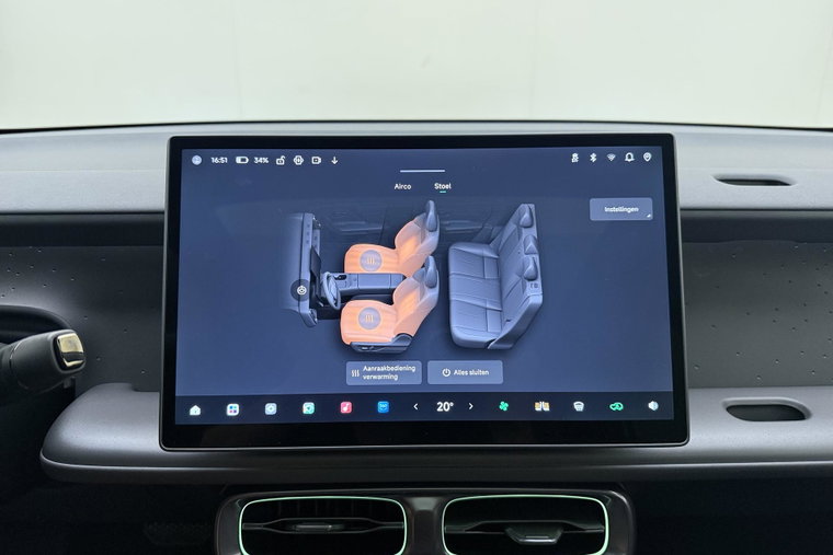 Vehicle Image 31