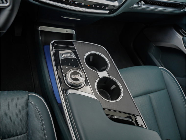 Vehicle Image 41