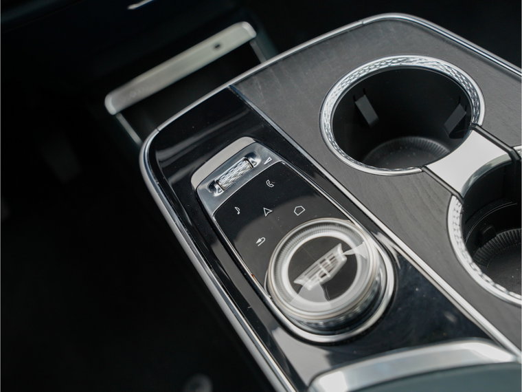 Vehicle Image 42
