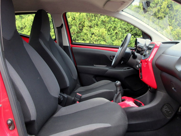 Vehicle Image 13