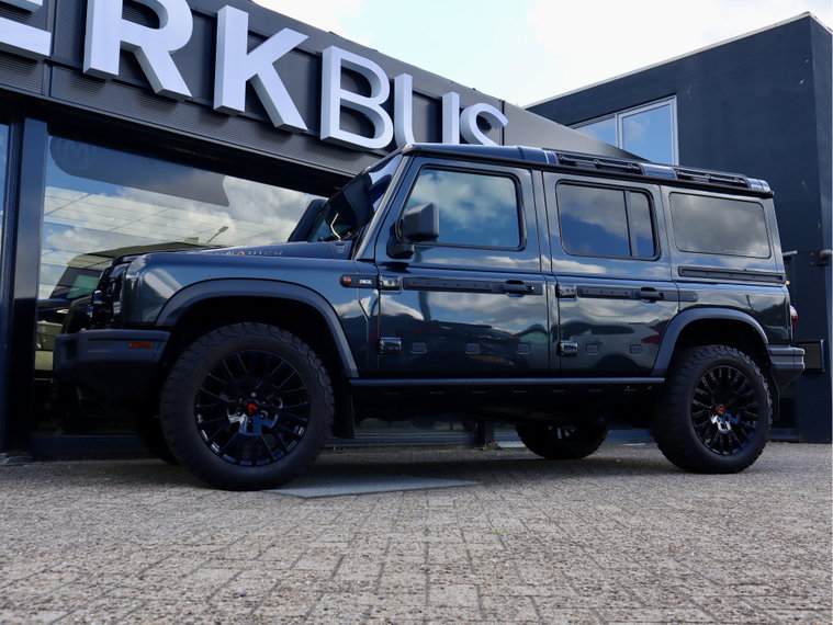 Vehicle Image 29