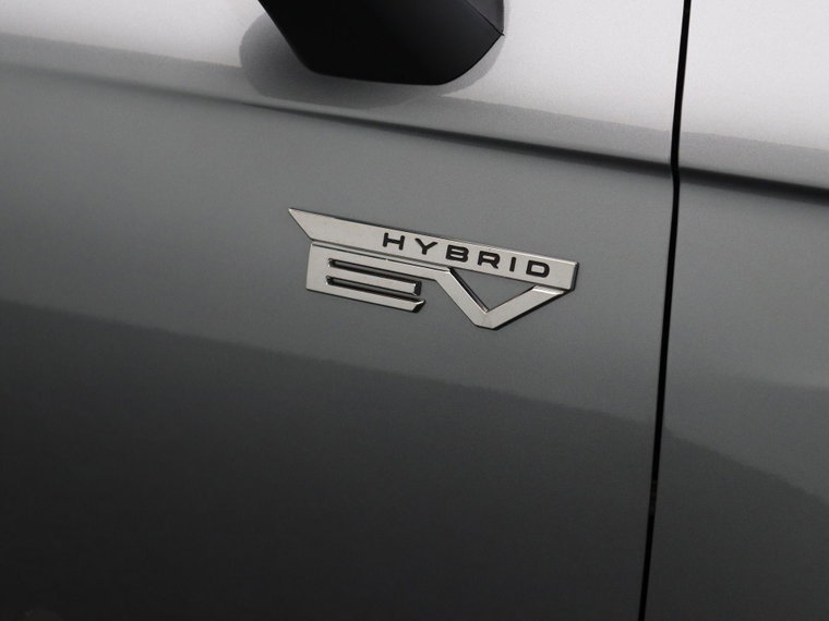 Vehicle Image 37