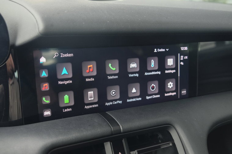 Vehicle Image 38