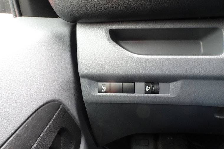 Vehicle Image 29