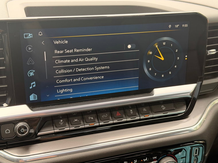 Vehicle Image 18