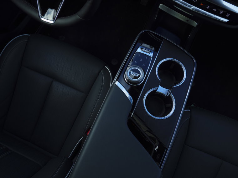 Vehicle Image 21
