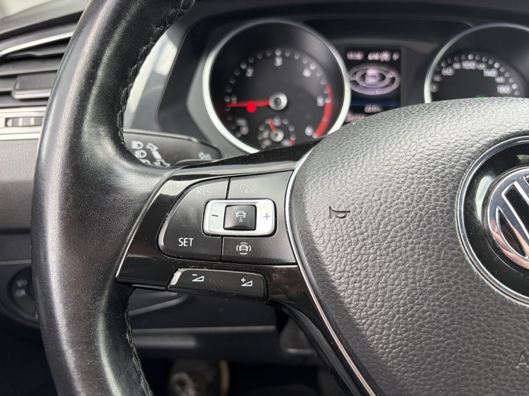 Vehicle Image 26