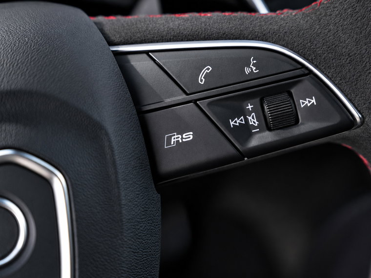 Vehicle Image 40