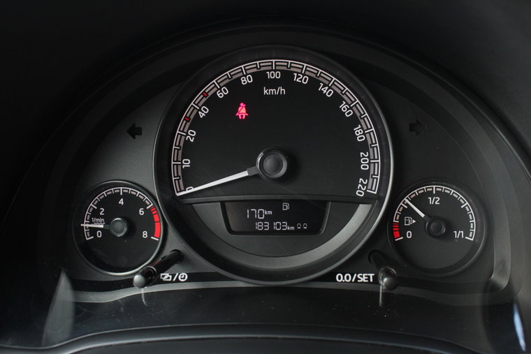 Vehicle Image 25