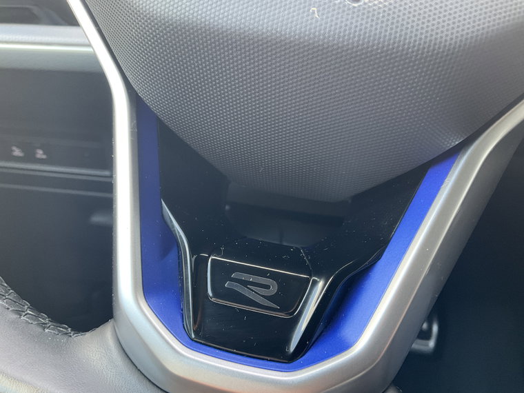 Vehicle Image 40
