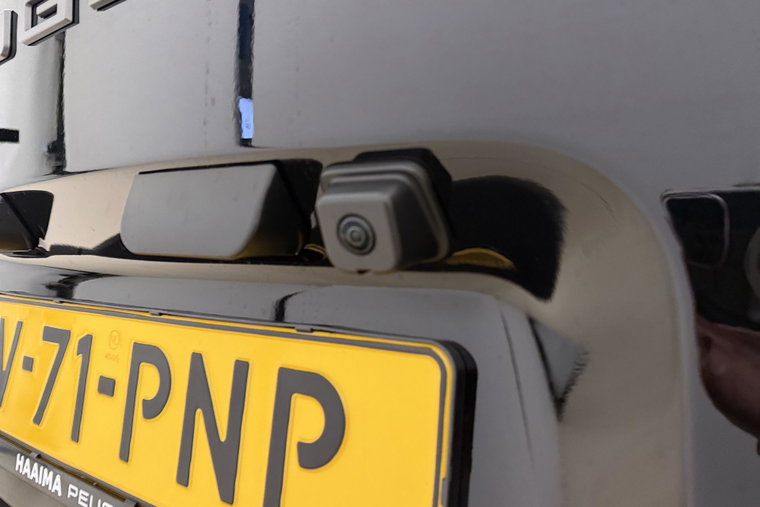 Vehicle Image 11