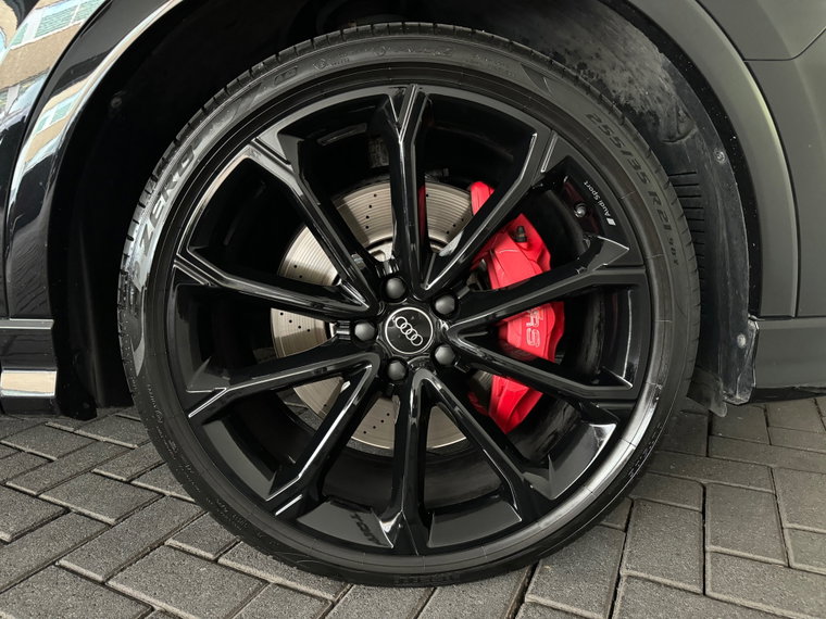 Vehicle Image 37