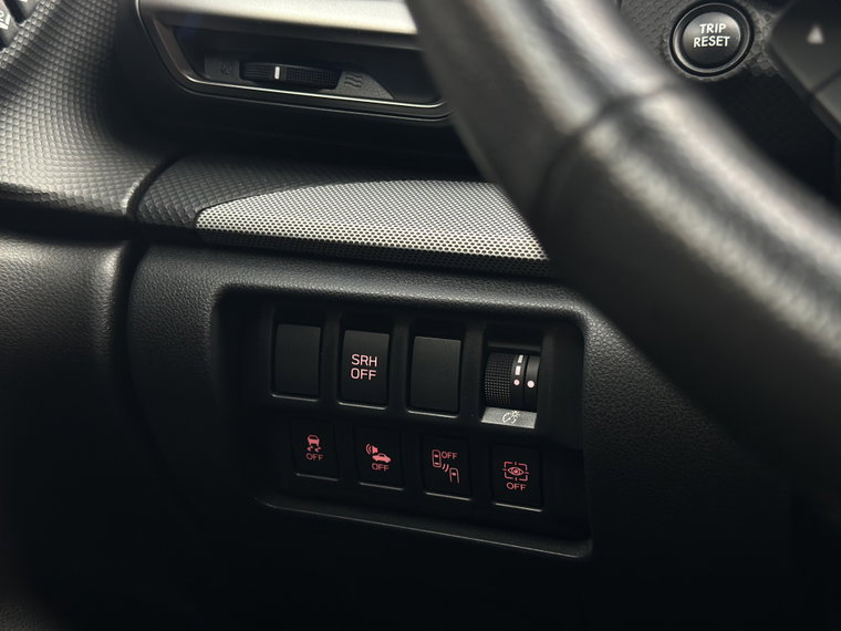 Vehicle Image 29