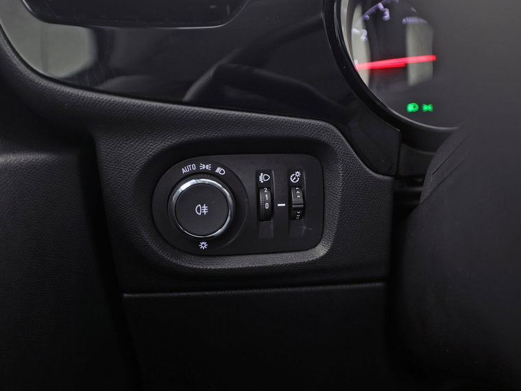 Vehicle Image 24