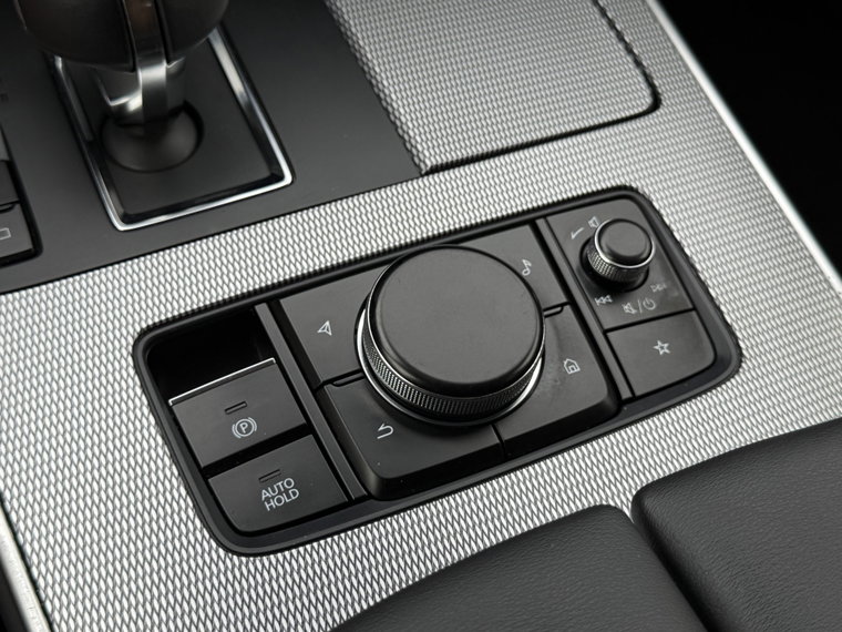 Vehicle Image 28