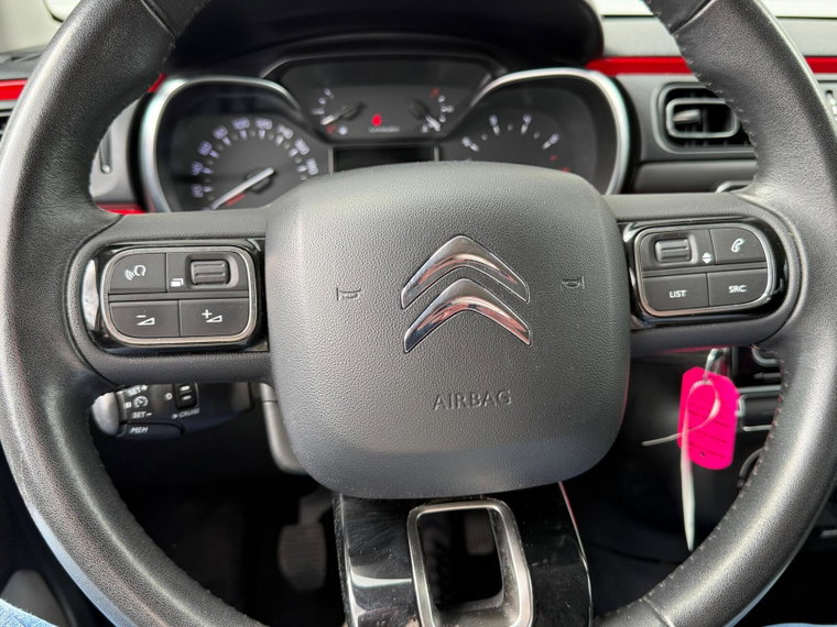 Vehicle Image 17