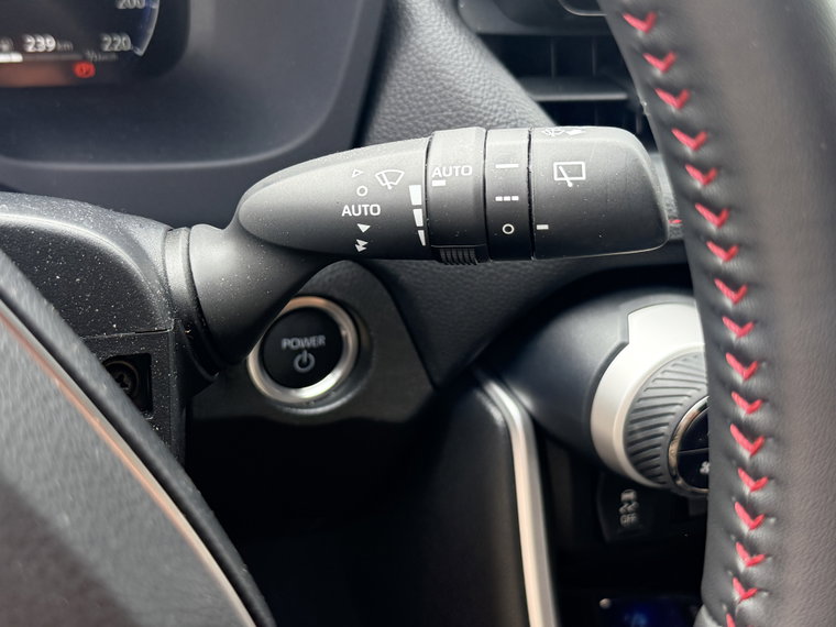 Vehicle Image 23