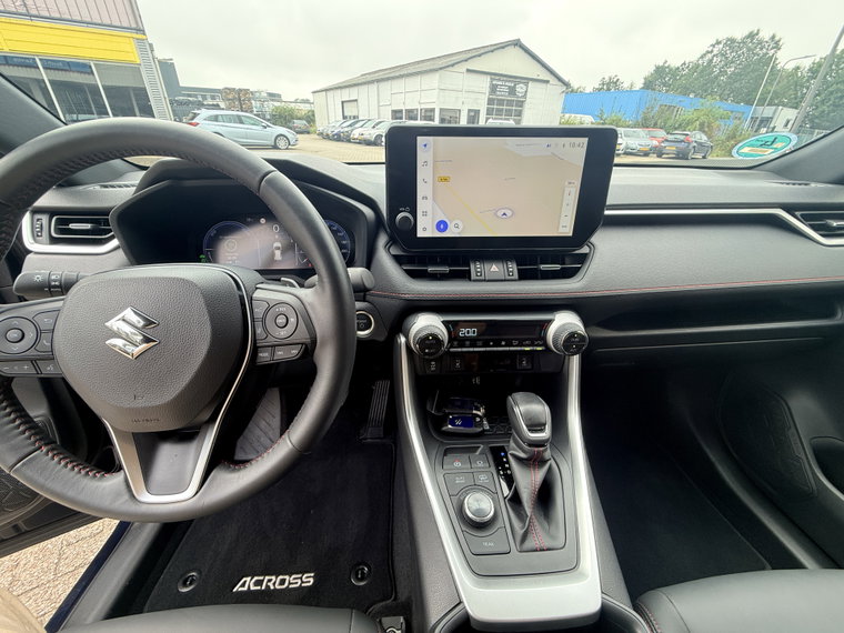 Vehicle Image 26
