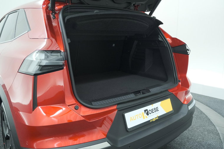 Vehicle Image 60