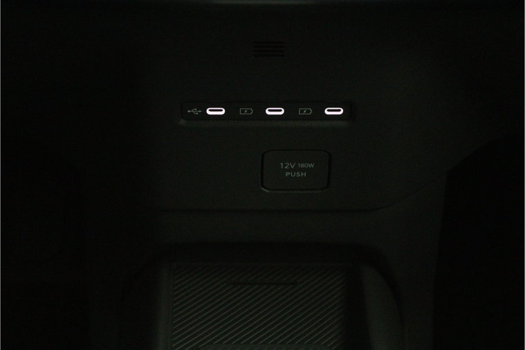 Vehicle Image 47