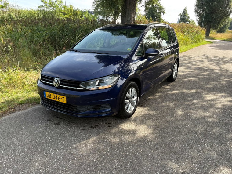 Volkswagen Touran leasen