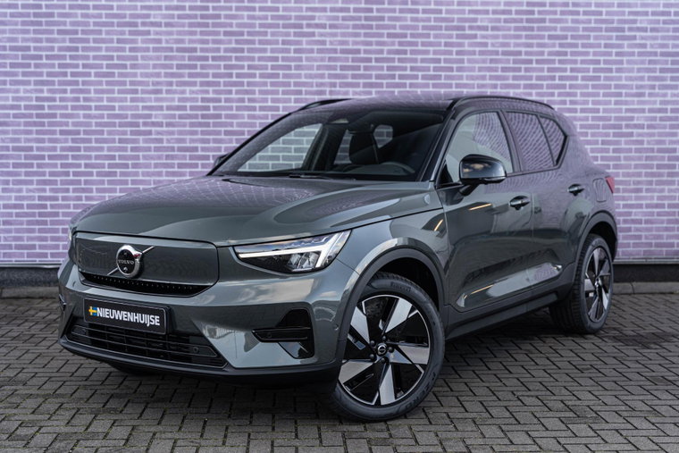 Volvo EX40