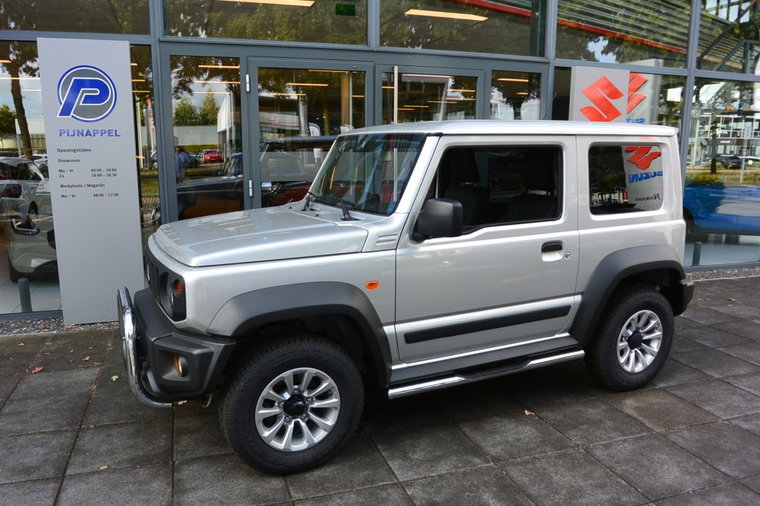 Vehicle Image 19